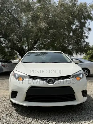 Toyota Corolla LE Eco Plus 4dr Sedan (1.8L 4cyl CVT) 2015 White