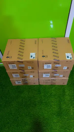 Epson Powerlite  4000 Lumens Daylight Protector In Lagos,Lekki, Abuja,