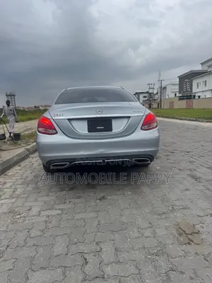 Mercedes-Benz C300 2015 Silver
