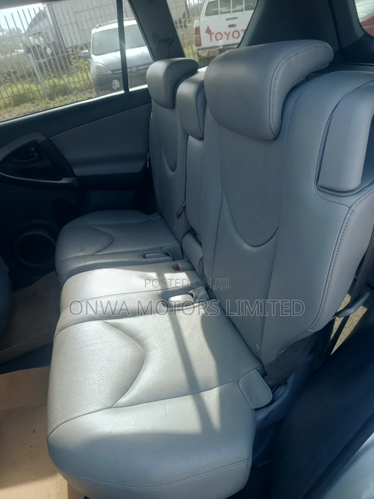 Toyota RAV4 Limited 2008 Silver