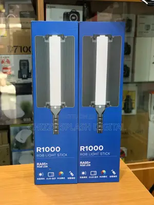 R1000 RGB Light Stick