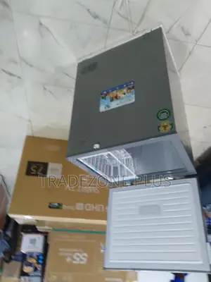 Kenstar 143l Compact Deep Freezer for Small Families