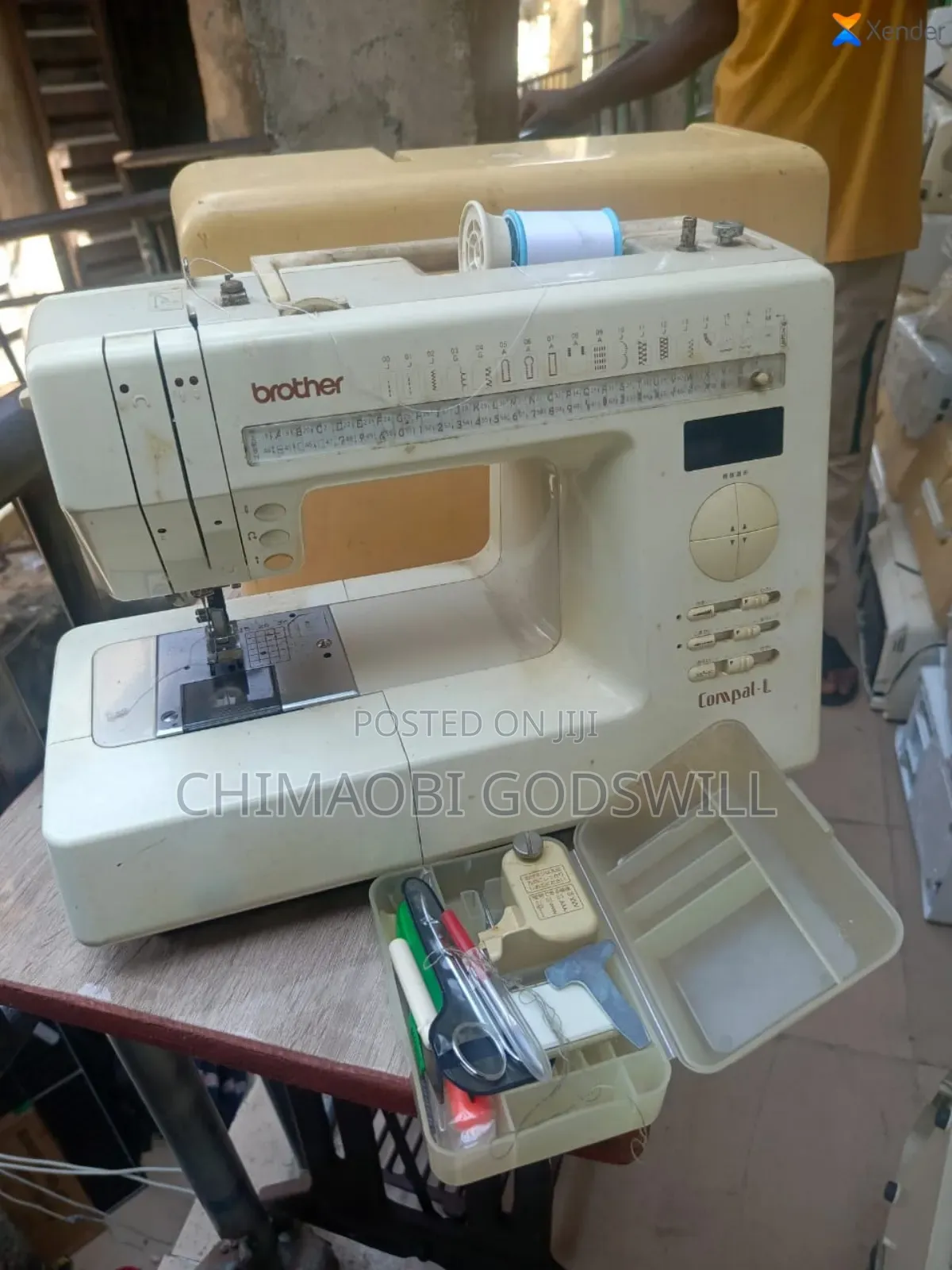 Multiple Designing Electric Sewing Machines