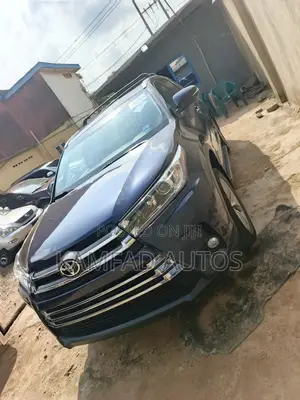 Toyota Highlander XLE V6 4x2 (3.5L 6cyl 6A) 2016 Blue