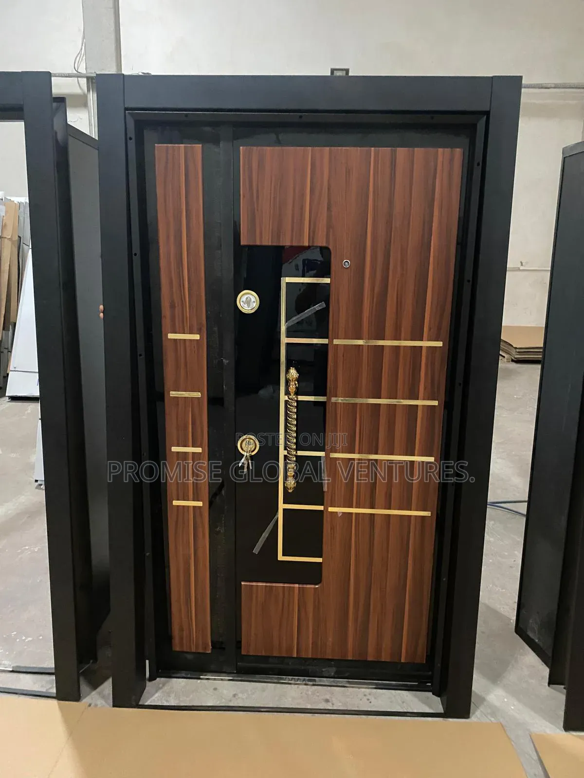 Turkish Classic Luxury Solid Wood 4ft Door