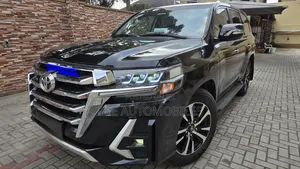 Toyota Land Cruiser 4.0 V6 GX-R 2015 Black