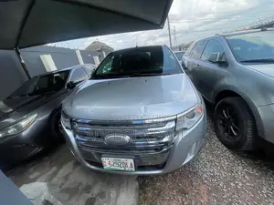 Ford Edge 2012 Silver
