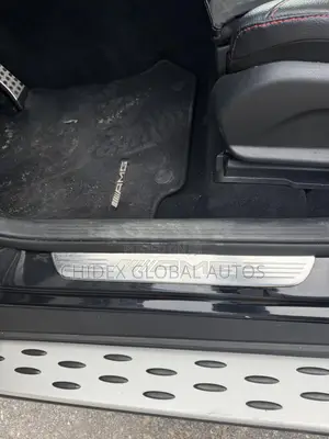 Mercedes-Benz GLC-Class 2019 Black