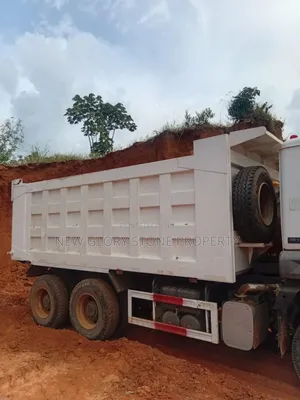 30tons of Granite and Sharp Sand