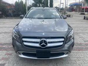 Mercedes-Benz GLA 250 2016 Gray