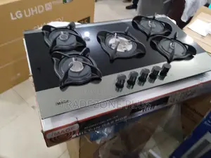 Image Gas Hob With Five Flames for Organized Cooking