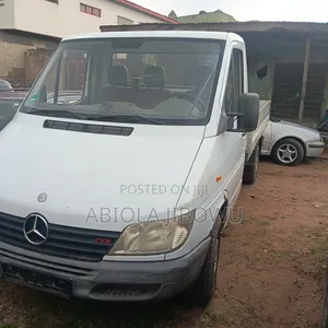 Mercedes-Benz Sprinter 2006 White