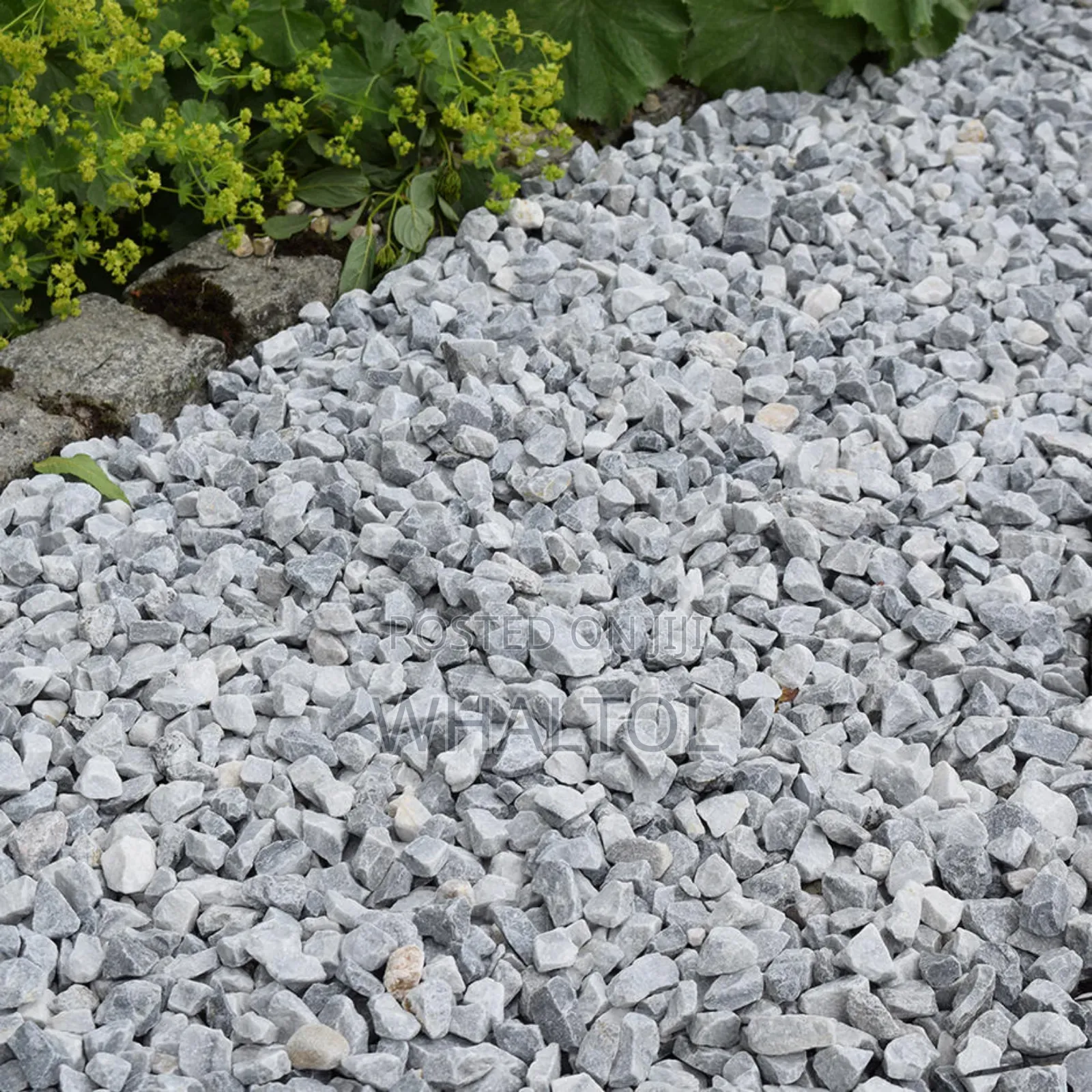 Chippings, Sand, Laterite and Blocks