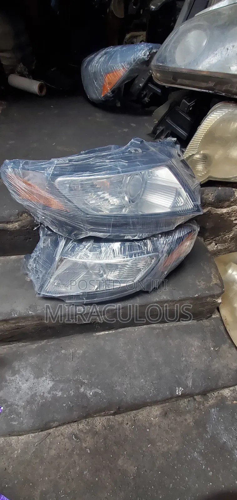 Headlight Lincoln MKS 2015 Model Set