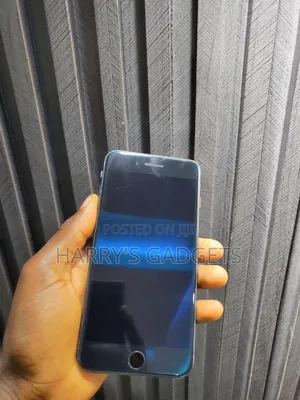 Apple iPhone 8 Plus 64 GB Black
