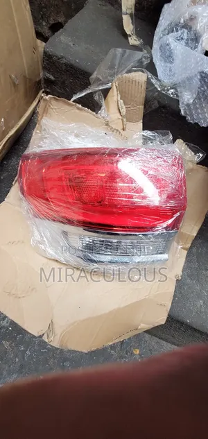 Backlight and Bootlight Cherokee 2015 Model