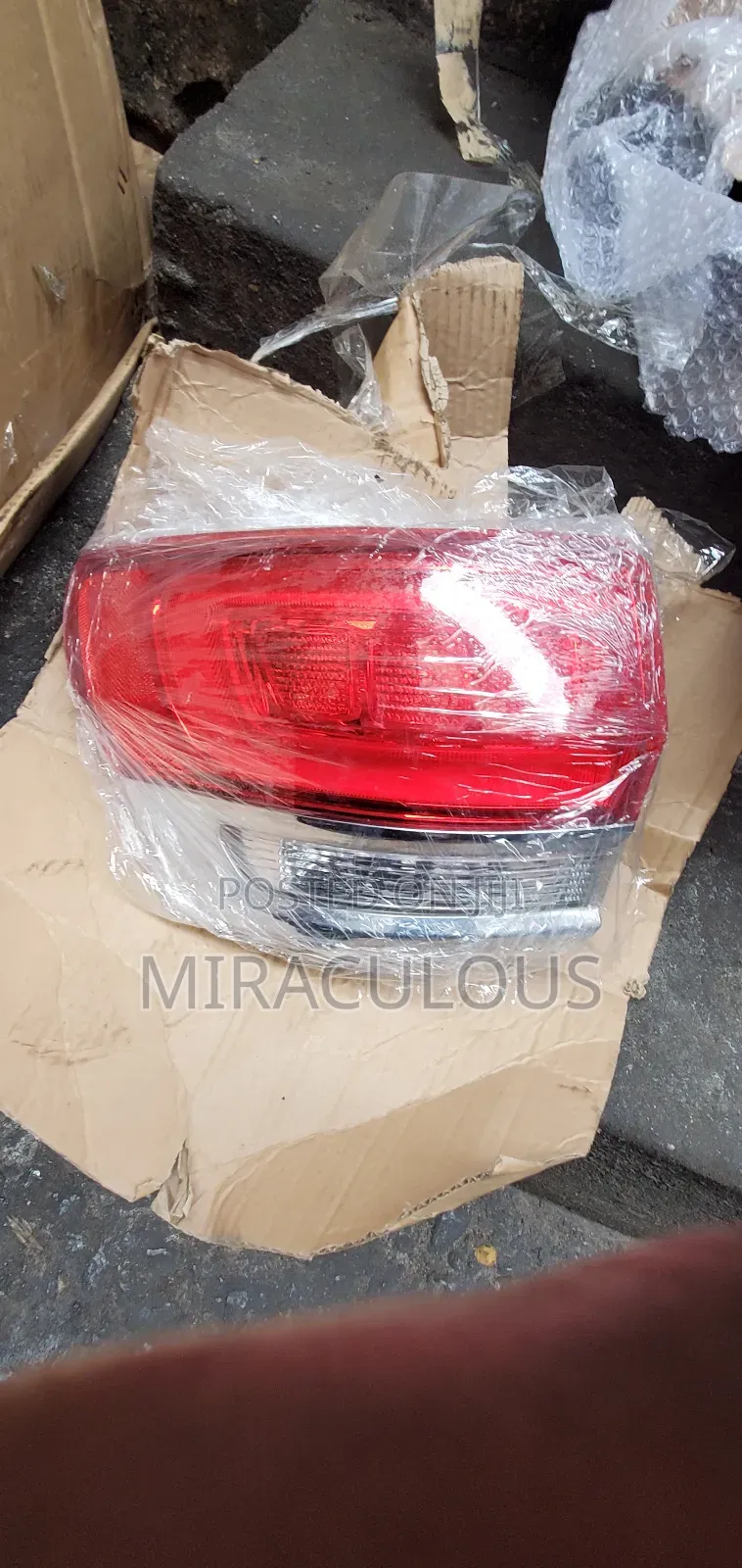 Backlight and Bootlight Cherokee 2015 Model