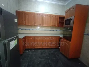 3bdrm Apartment in Maitama for rent