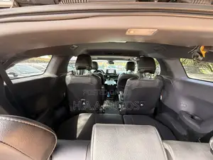 Toyota Sienna Limited AWD 7-Passenger 2023 Silver
