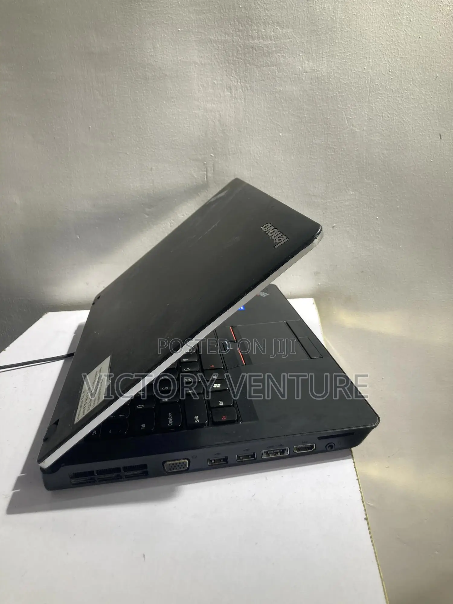 Laptop Lenovo ThinkPad Edge E420 8GB Intel Core I3 HDD 320GB