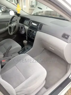 Toyota Corolla LE 2004 Silver