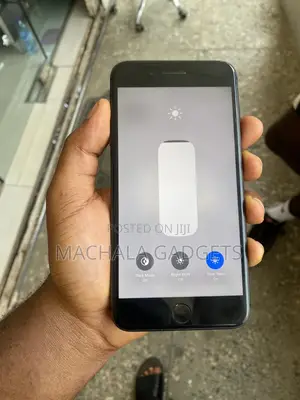 Apple iPhone 8 Plus 64 GB Black