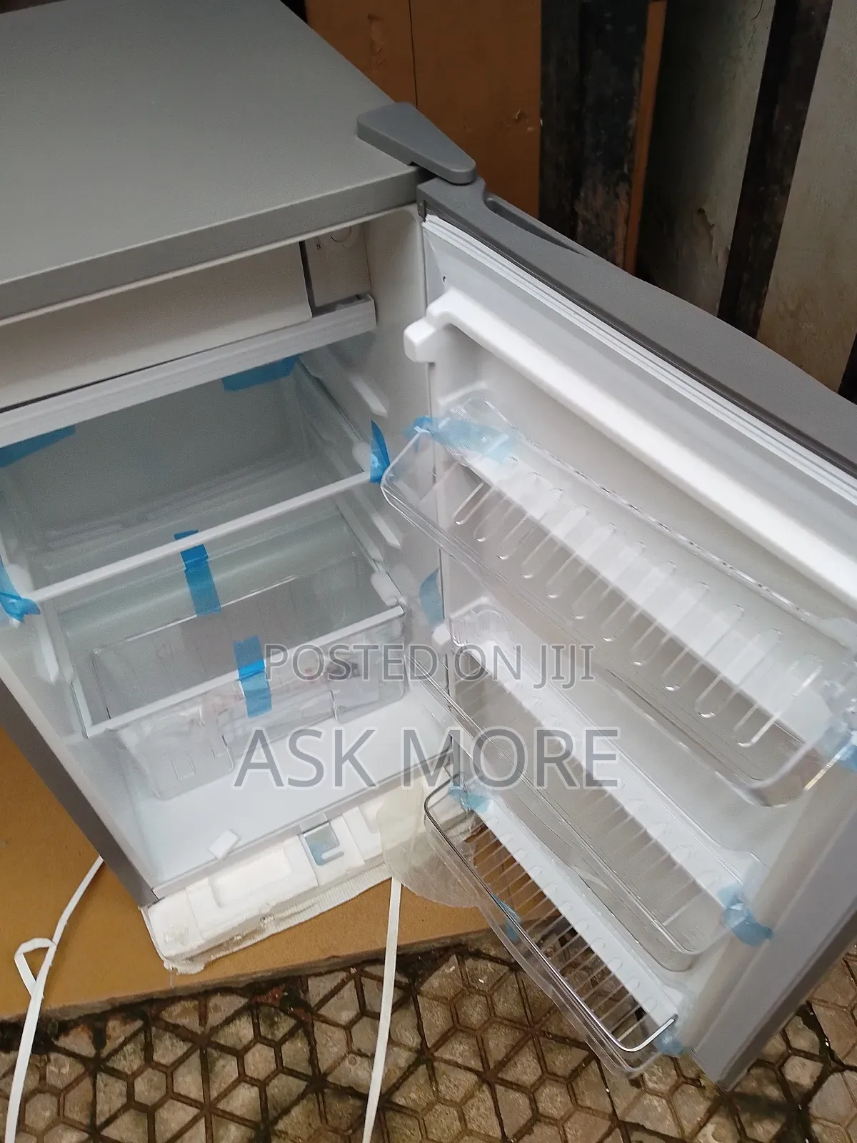 Simple Design Aoen Ars100g Refrigerator