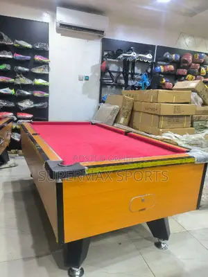 A Must-Have for Game Lovers – Coin-Leg Snooker Board
