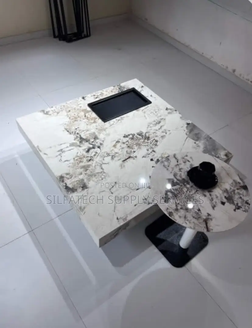 Mable Coffee Table