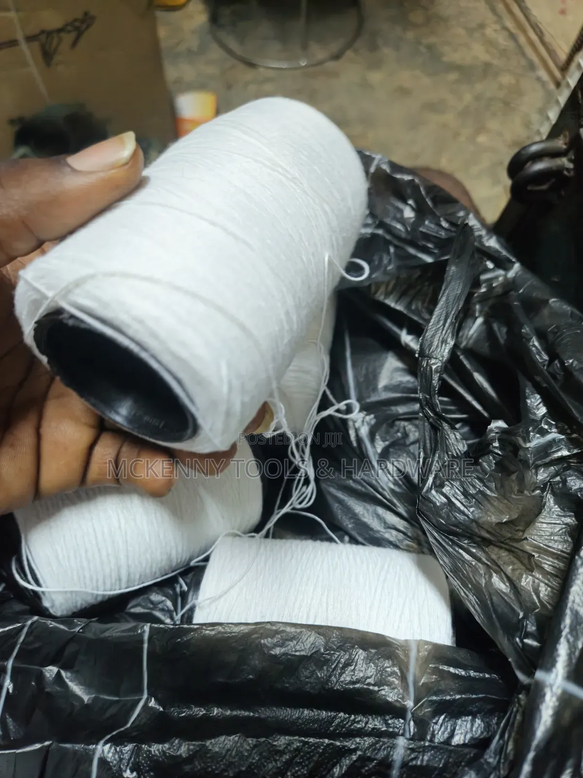 Heavy-duty Polyester Thread.