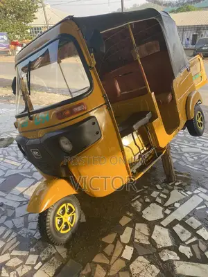 Bajaj RE 2023 Yellow