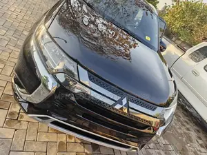 Mitsubishi Outlander 2.0 PHEV AWD 2020