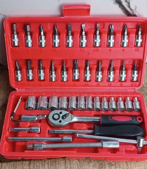 Socket Wrench