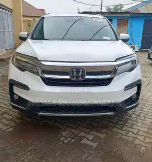 Honda Pilot Touring 7-Passenger 2021 White