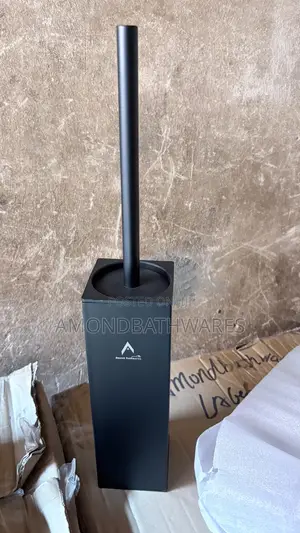 Matt Black Toilet Brush
