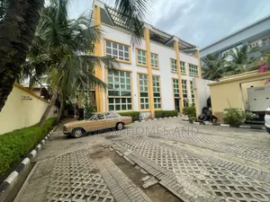 2bdrm Block of Flats in Secured Estate, Victoria Island for sale