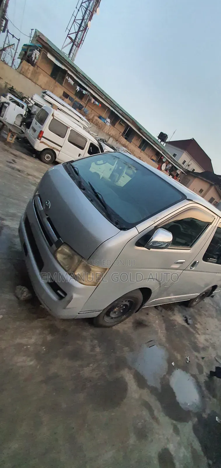 Toyota HiAce 2006 Silver
