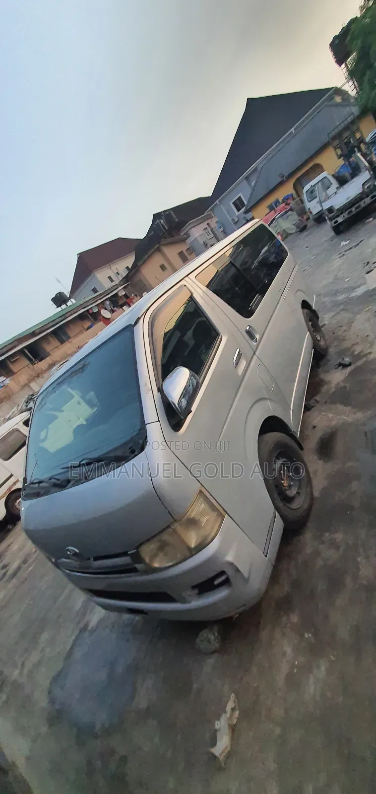 Toyota HiAce 2006 Silver