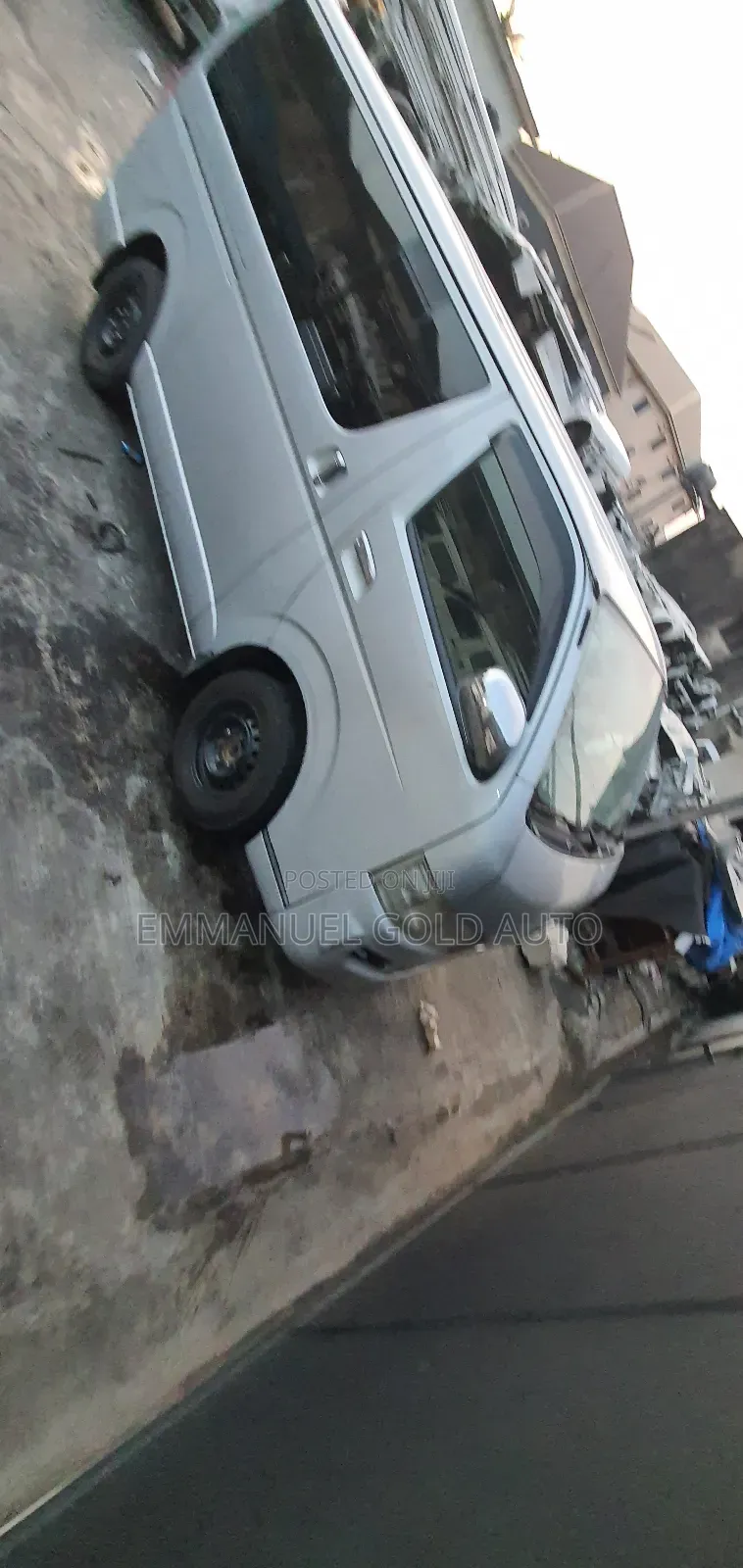 Toyota HiAce 2006 Silver