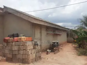 4bdrm Block of Flats in Ota for sale