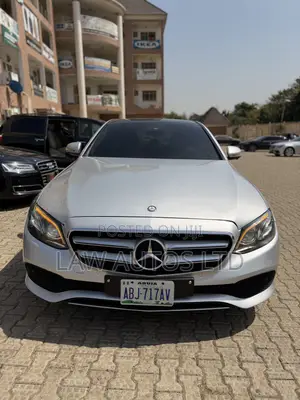 Mercedes-Benz E300 2017 Silver