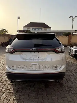 Ford Edge Titanium 4dr AWD 2017 White