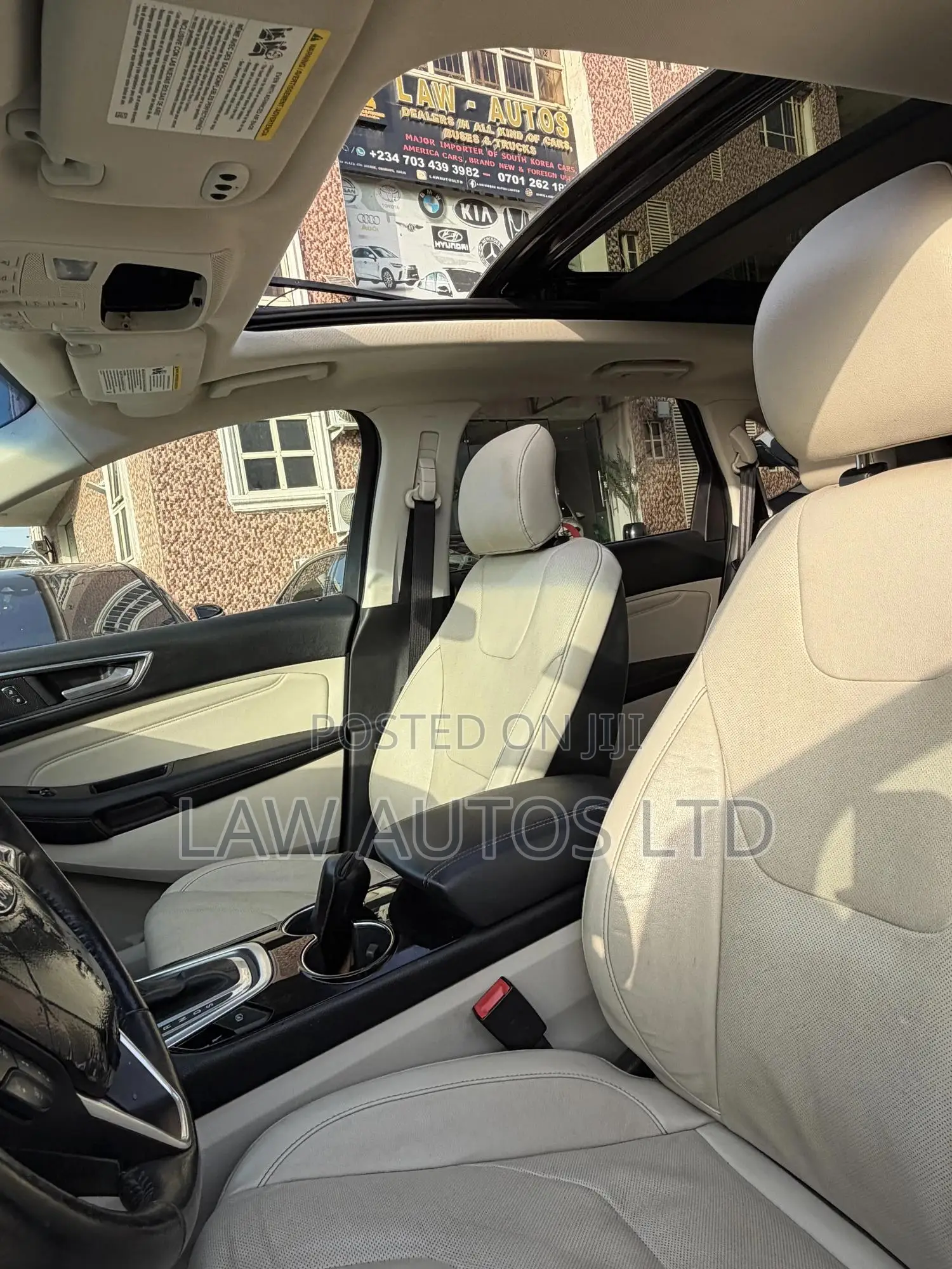Ford Edge Titanium 4dr AWD 2017 White