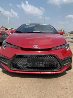 Toyota Corolla SE 2021 Red