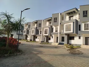 4bdrm Duplex in 45K Usd, Wuse 2 for rent