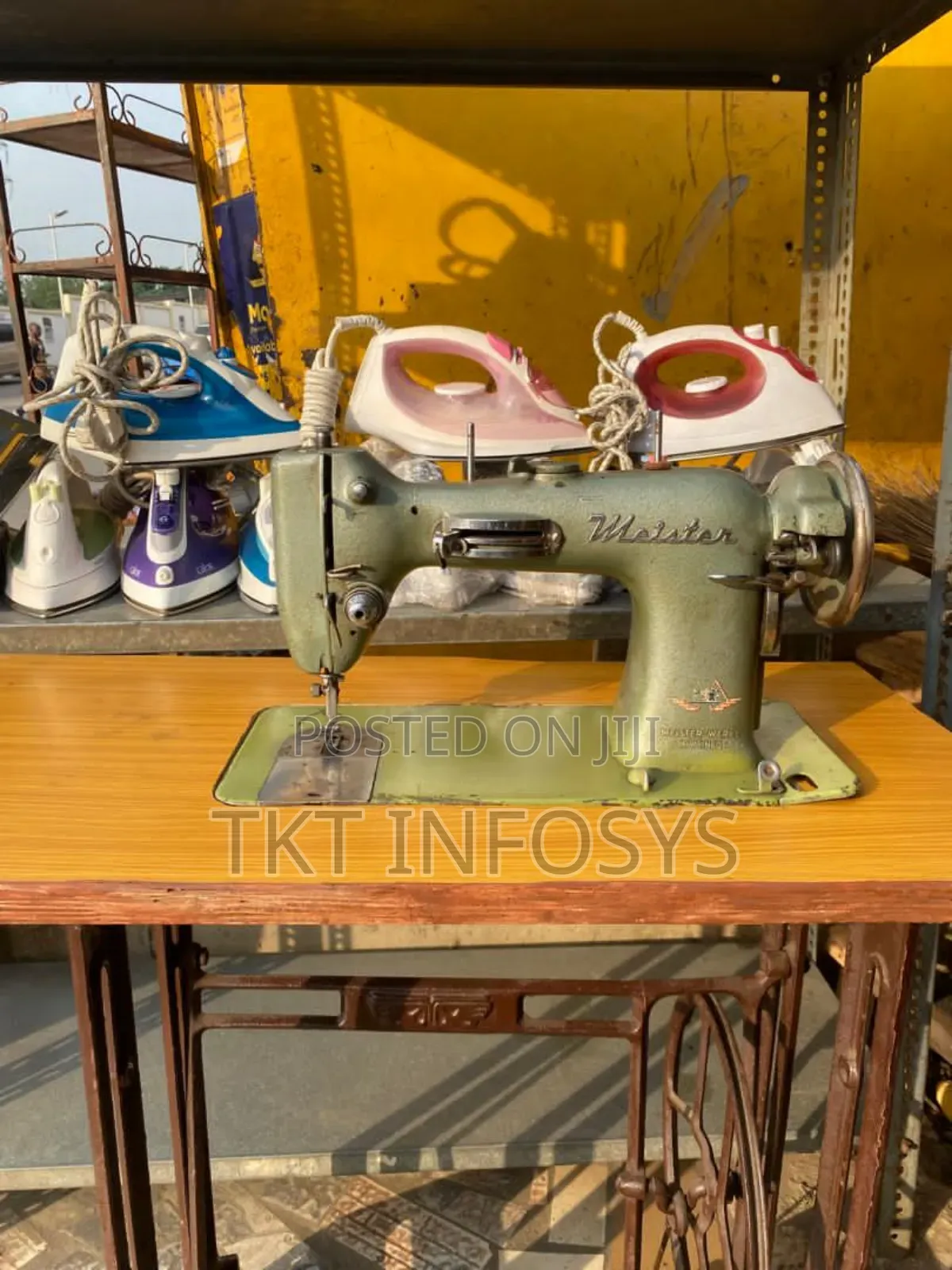 Phoenix Complete Leather Machine