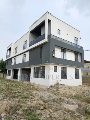 4bdrm Duplex in Ogudu-Orioke for sale