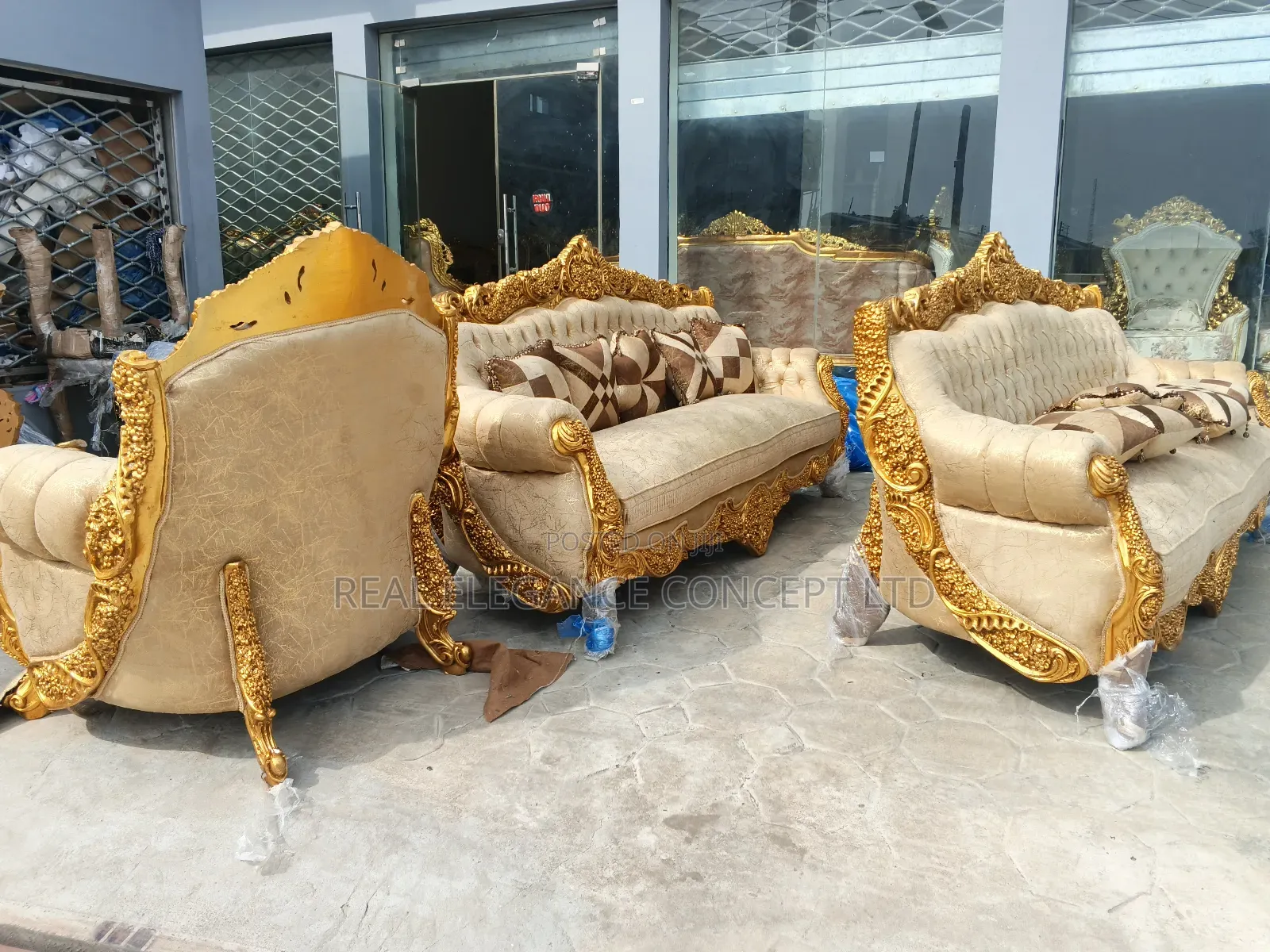 Royal Living Room Sofas Sets