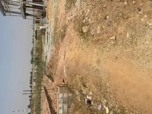 Warehouse Plot