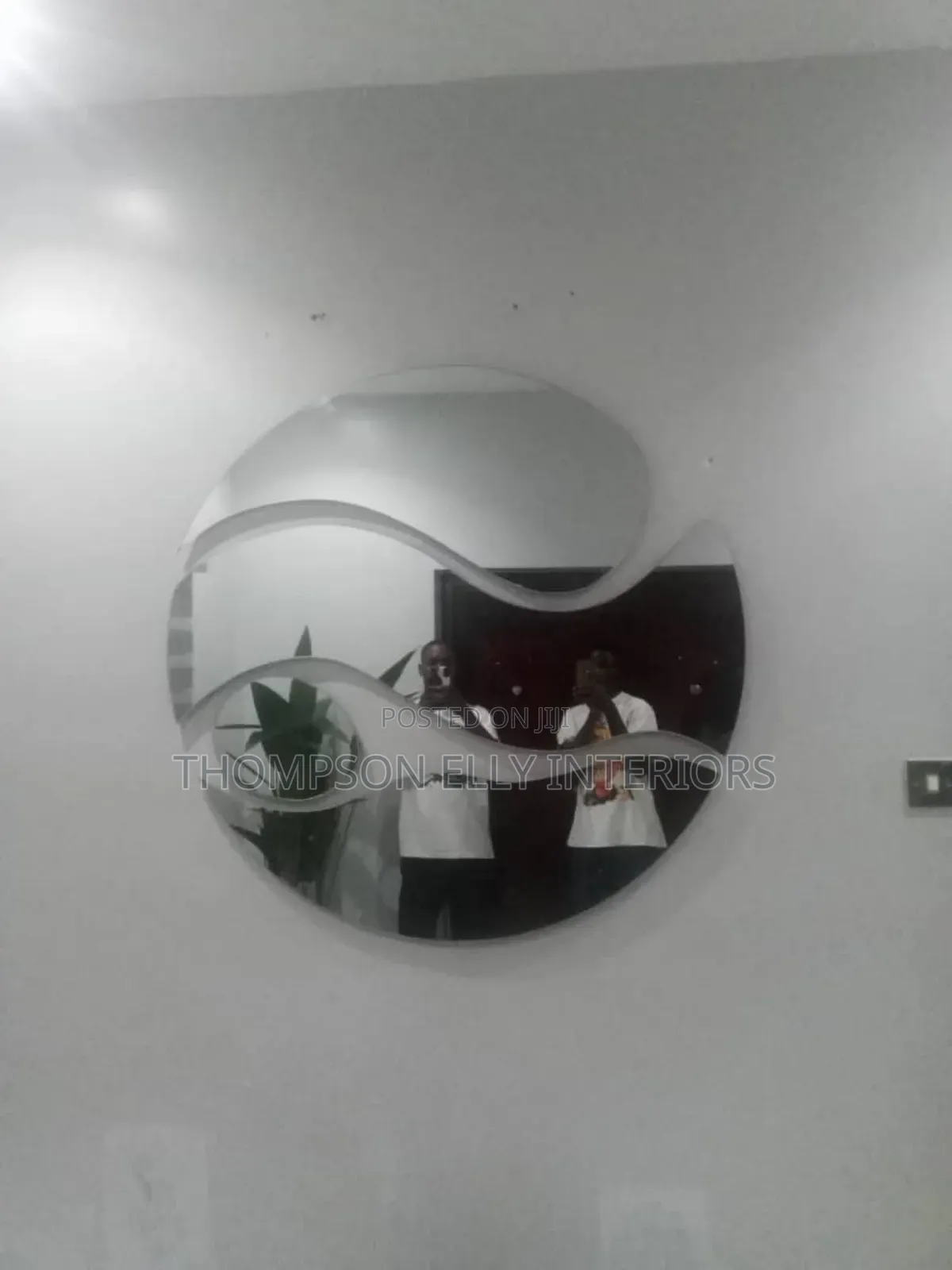 Beauty in Mirror Decor